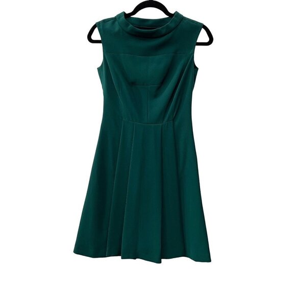 Vince Camuto Size 2P green hidden pocket fit & flare dress - Picture 1 of 13
